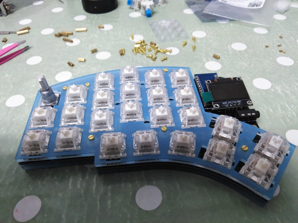 Interruptores colocados.